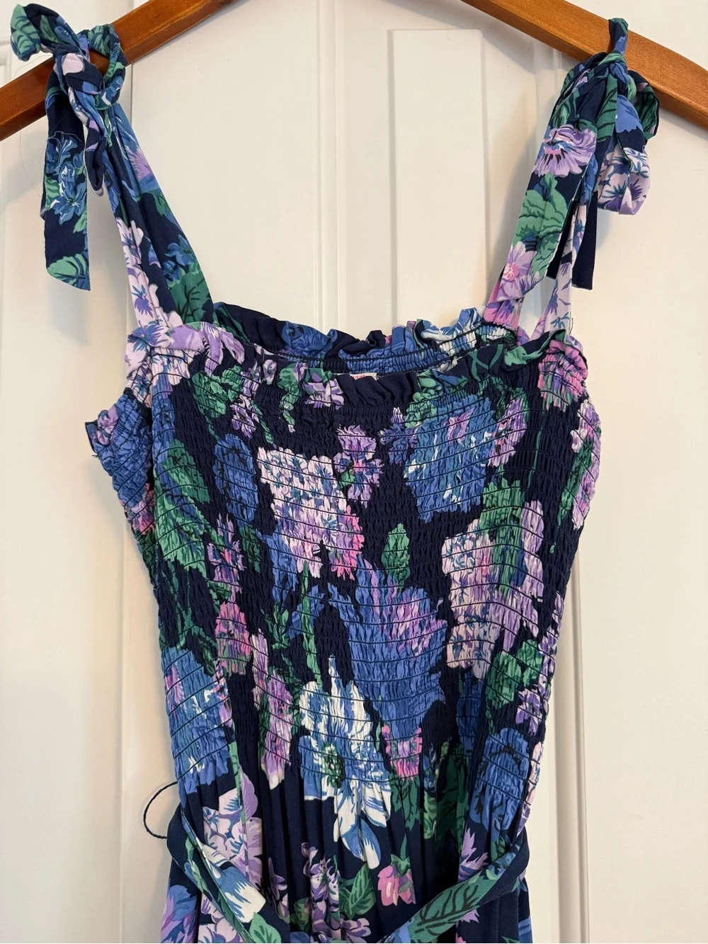 J.Crew Beachwear Smocked tie-shoulder dress in retro floral Size Small